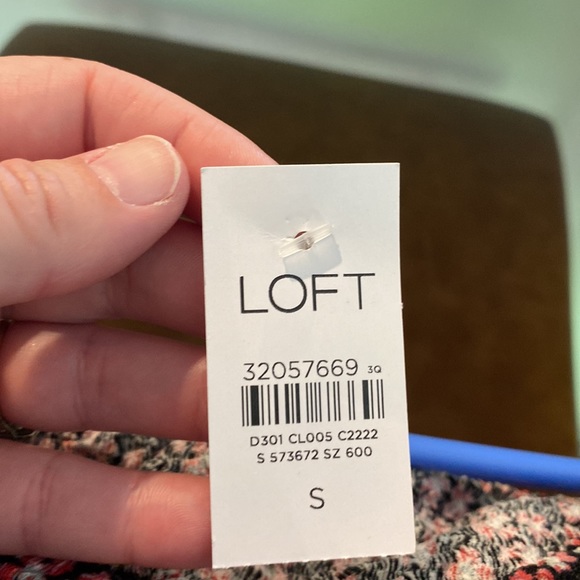 LOFT Floral Puff Sleeve Top Small - Picture 8 of 8